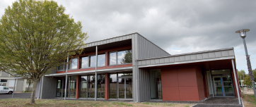 Au collège de Nort-sur-Erdre, le Département a construit pour la rentrée 2014 une nouvelle salle de restauration. Construire un restaurant scolaire, tout un art !