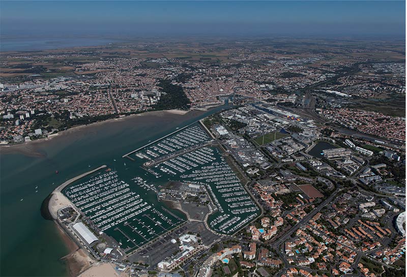 La Rochelle : le plus grand port de plaisance de la façade Atlantique. Un port branché sans fil