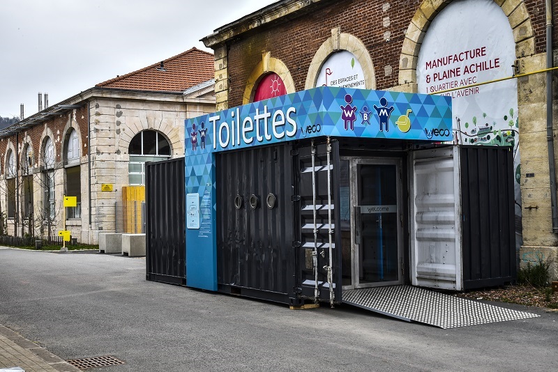 toilettes publiques