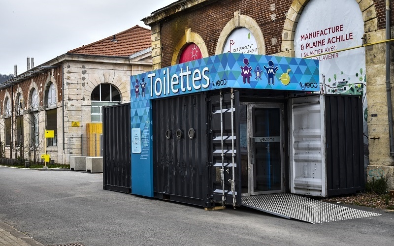 toilettes publiques