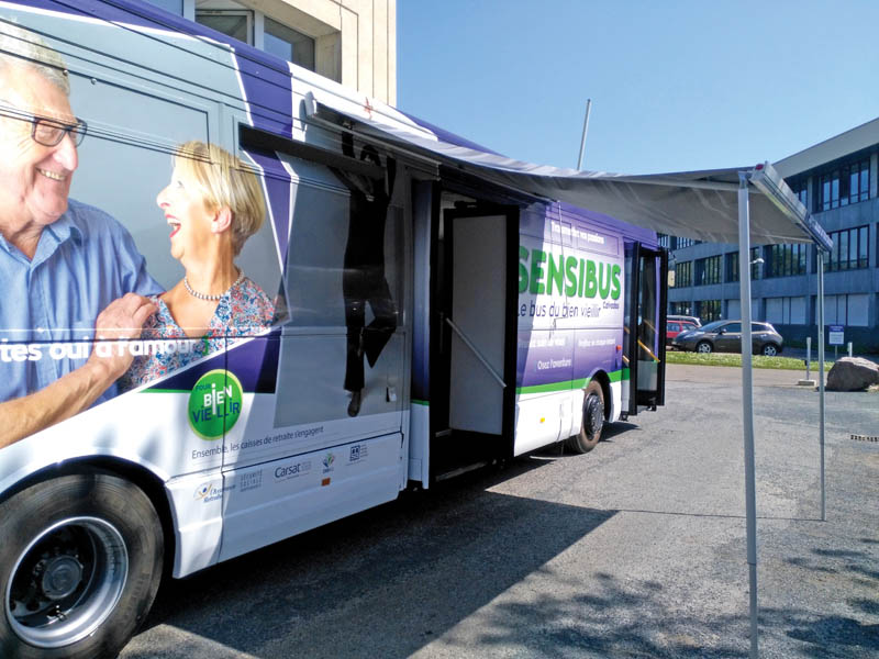 SENSIBILISER AU BIEN VIEILLIR LE SENSIBUS ROULE POUR LES SENIORS