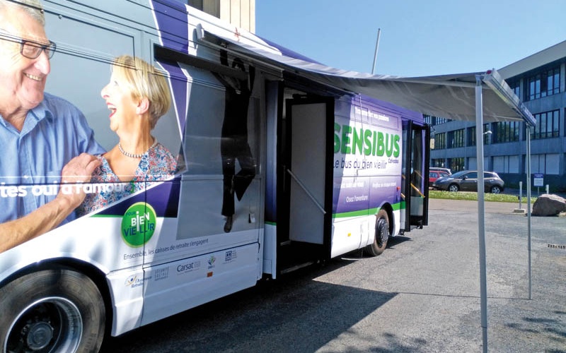 SENSIBILISER AU BIEN VIEILLIR LE SENSIBUS ROULE POUR LES SENIORS