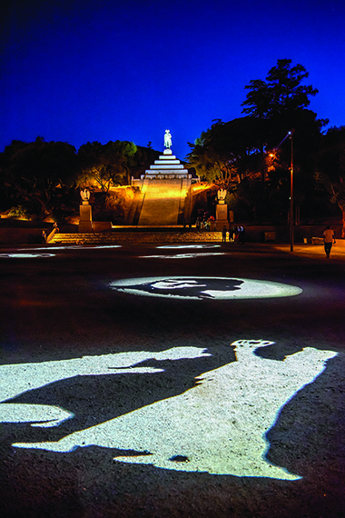 AJACCIO : la place d'Austerlitz et le Casone révèlent la légende de Napoléon