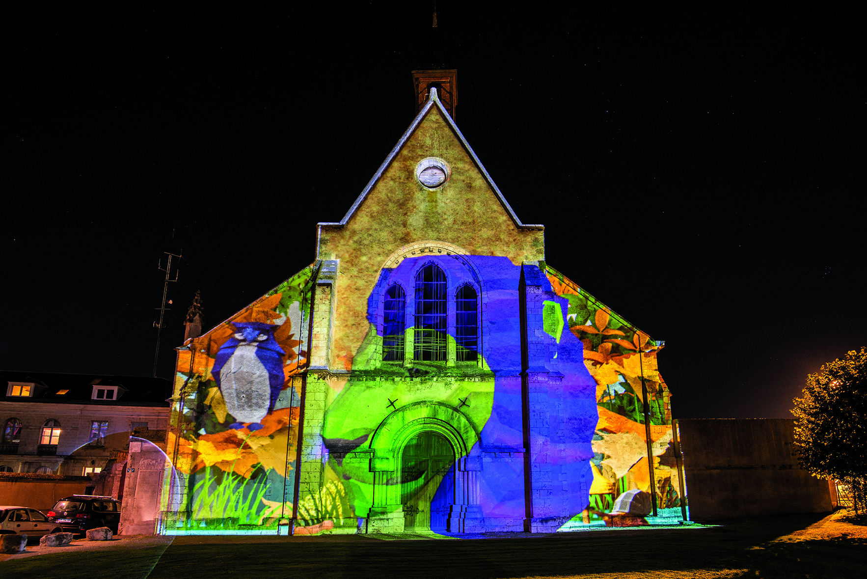 FESTIVAL CHARTRES EN LUMIERES : Chartres dévoile toute sa beauté la nuit tombée